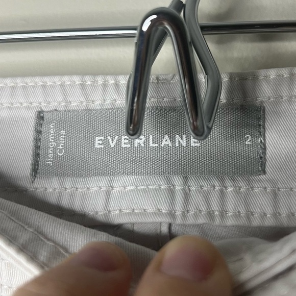 EVERLANE The Lightweight Cotton Wide Leg Crop Twill Pants - Picture 6 of 10